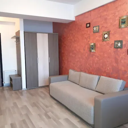 Pontika 2 Apartment *